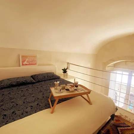 Apartment Lovely 2-bed In Siracusa